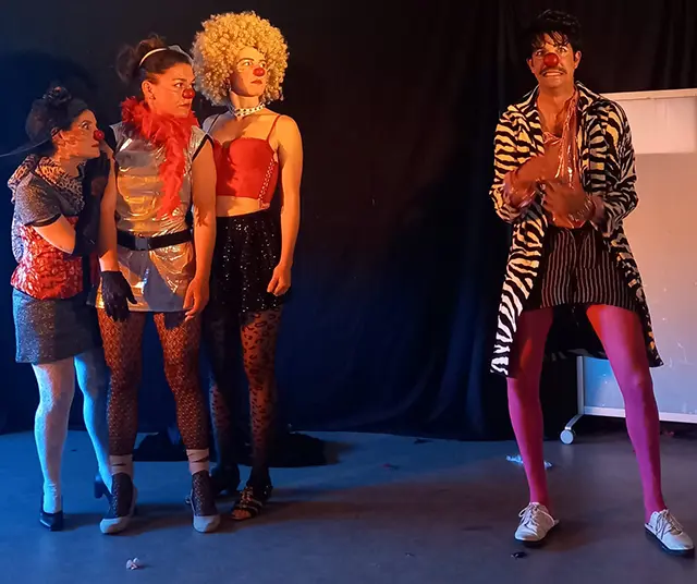 Art-thérapie et clown-thérapie à Boisseuilh